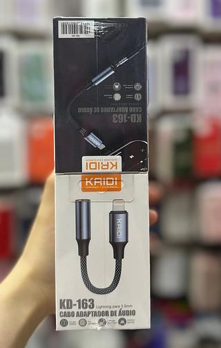 Cabo OTG kaidi kd-163 ( lighting para 3.5mm)