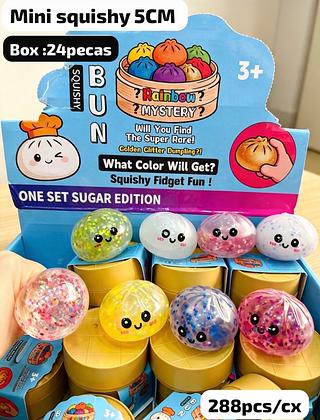 Mini squishy pequeno 5CM 果胶加水星星小包子